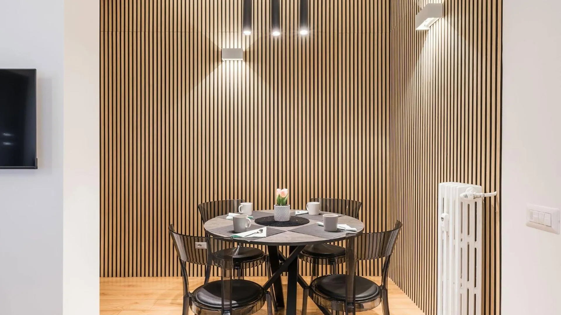 The Fifth Properties Rome Apartment