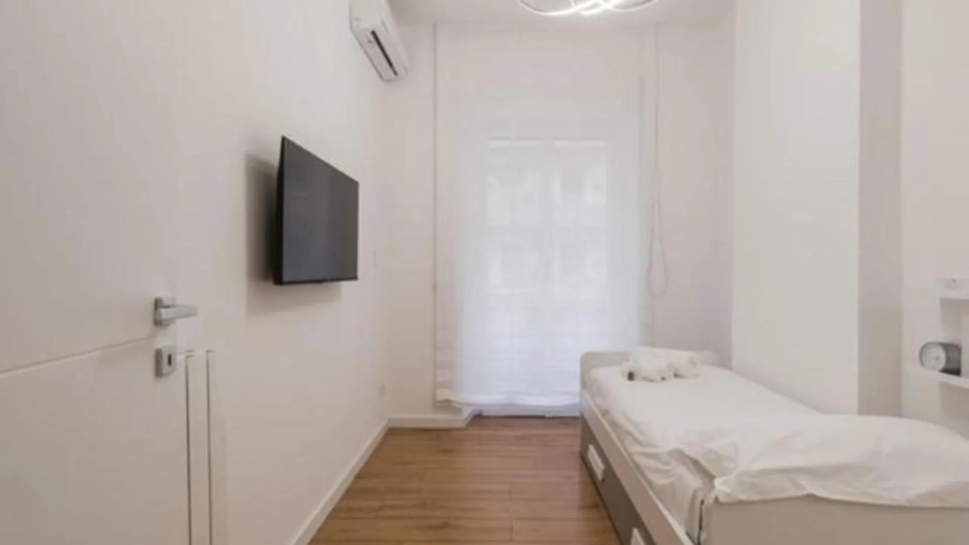 The Fifth Properties Rome Apartment