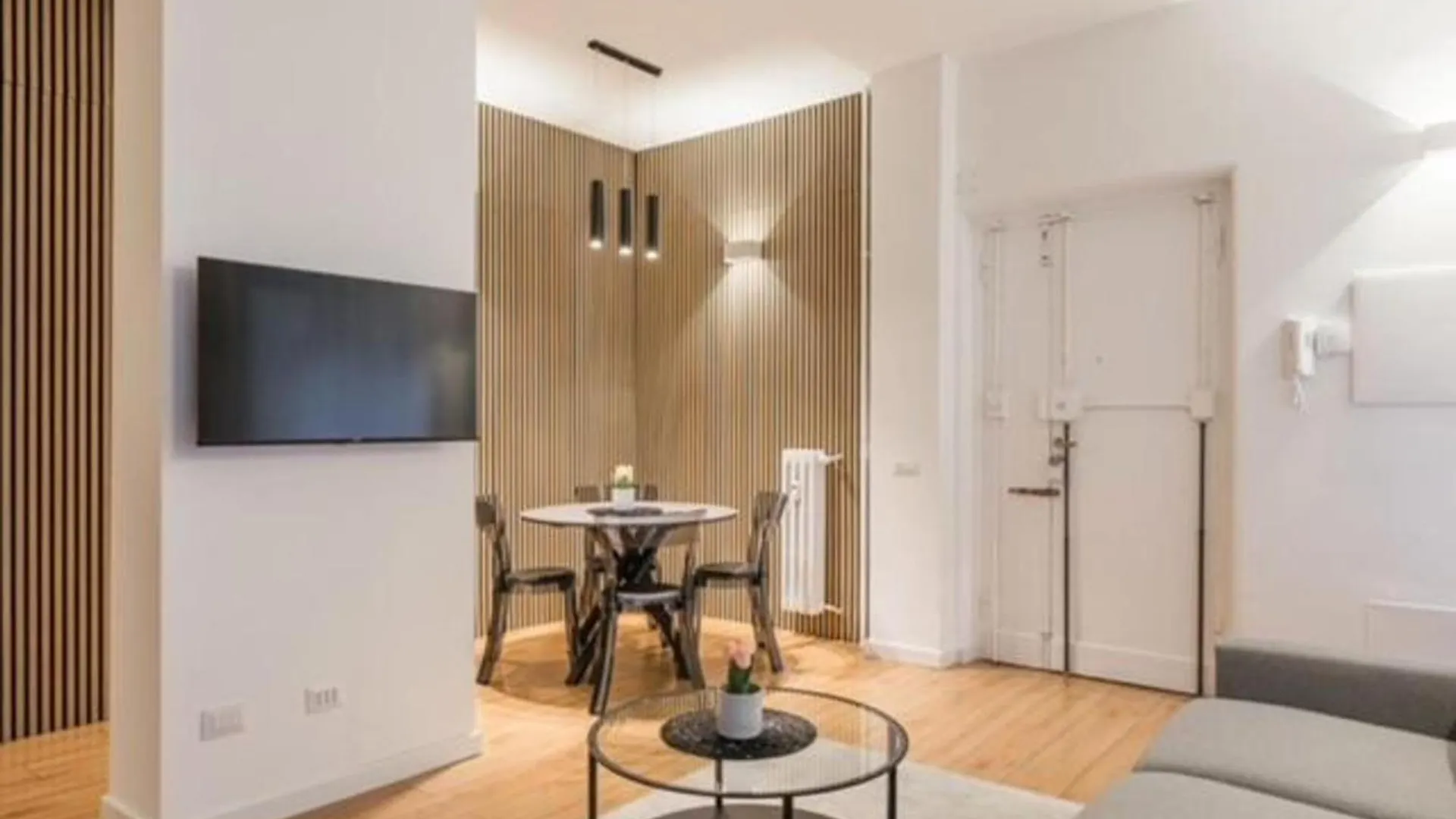 The Fifth Properties Rome Apartment
